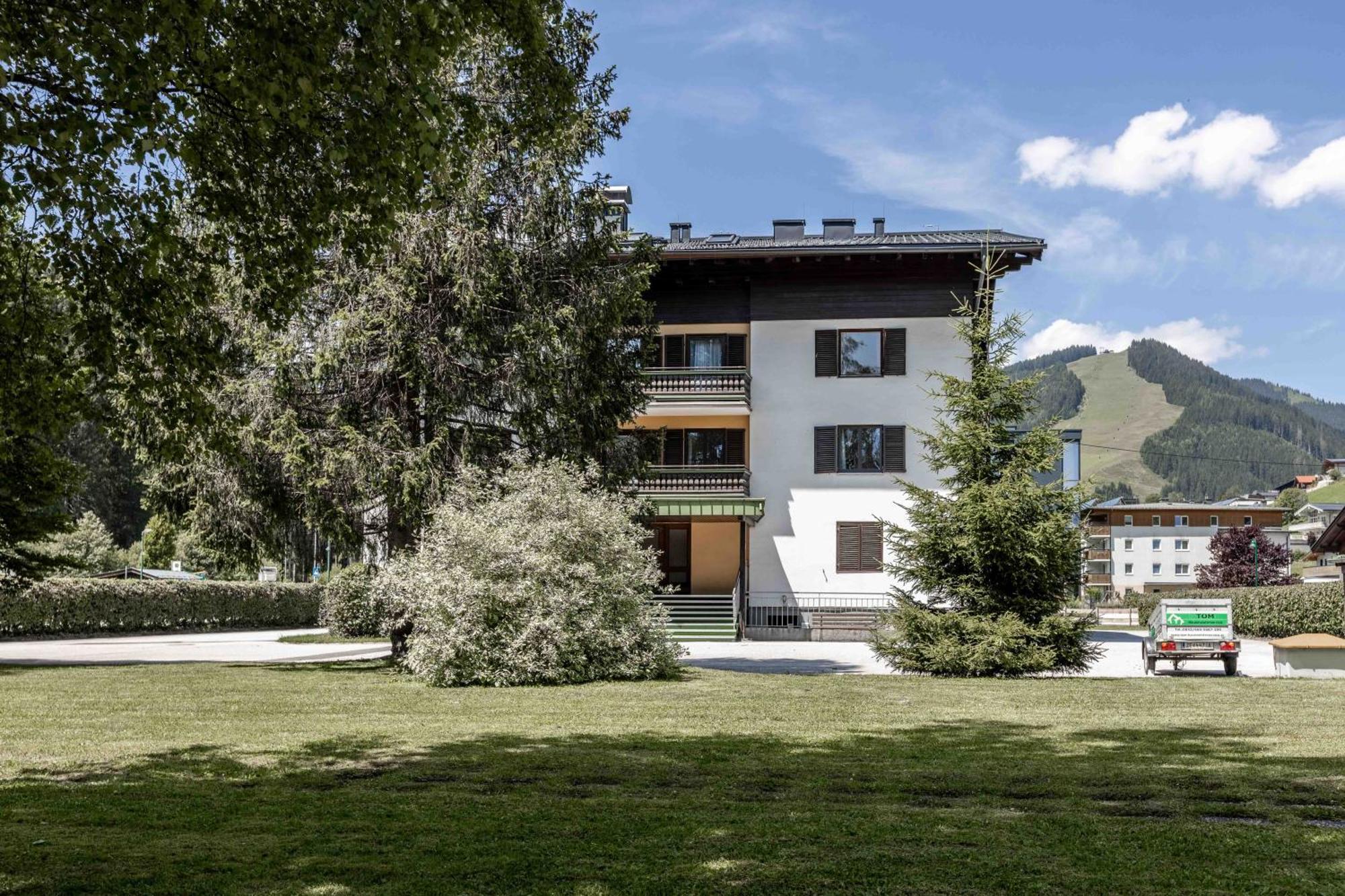 Appartement Cozy Wood Saalbach-Hinterglemm Bagian luar foto